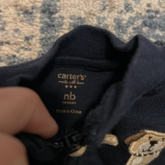 Carters newborn outfits (B-4) - Picture 8 of 8